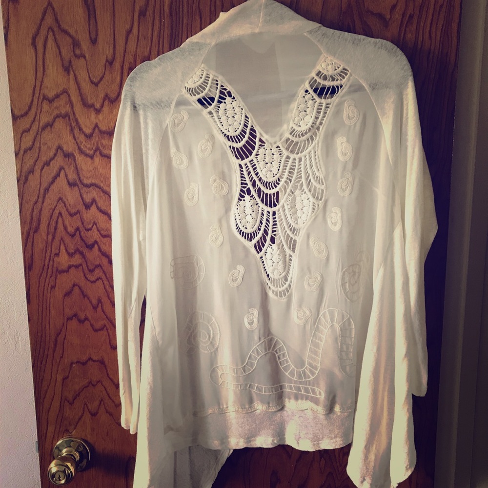 Two piece cut-out sweater set
